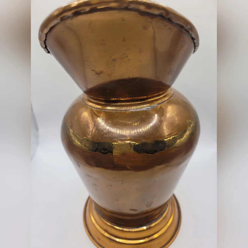 Vintage Rustic Primitive Weathered Farmhouse Vase/ Planter